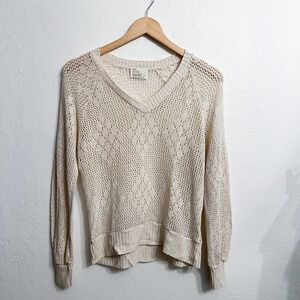 Its PURE GOULD Vintage Open Knit 80's Crochet Light Weight Sweater Top Beige Med